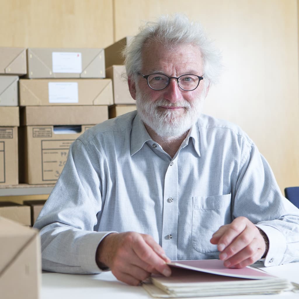 John Sulston at the Sanger Centre, 2003.